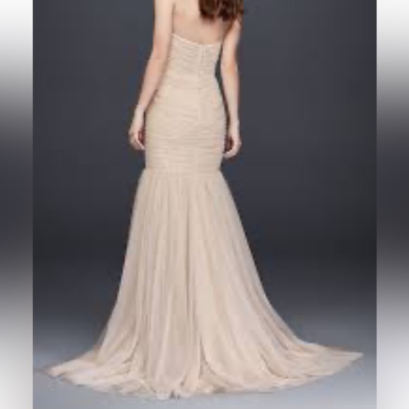 NWT David’s Bridal Galina Pleated Tulle Mermaid Champagne Wedding Dress Size 8 - Picture 3 of 9